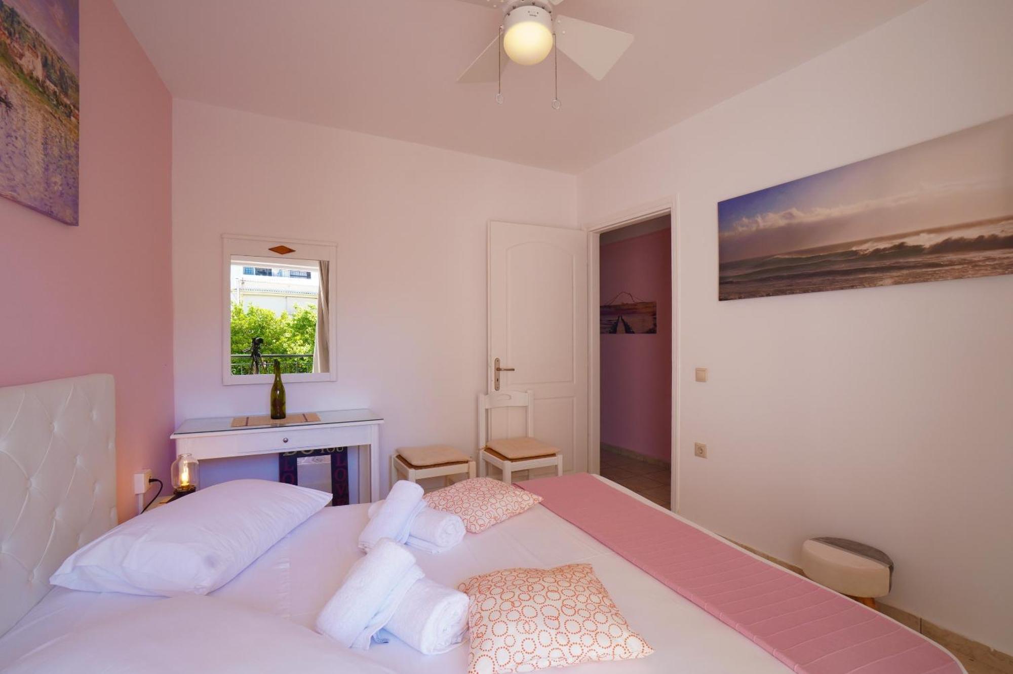 Mandy Seafront Apartment *