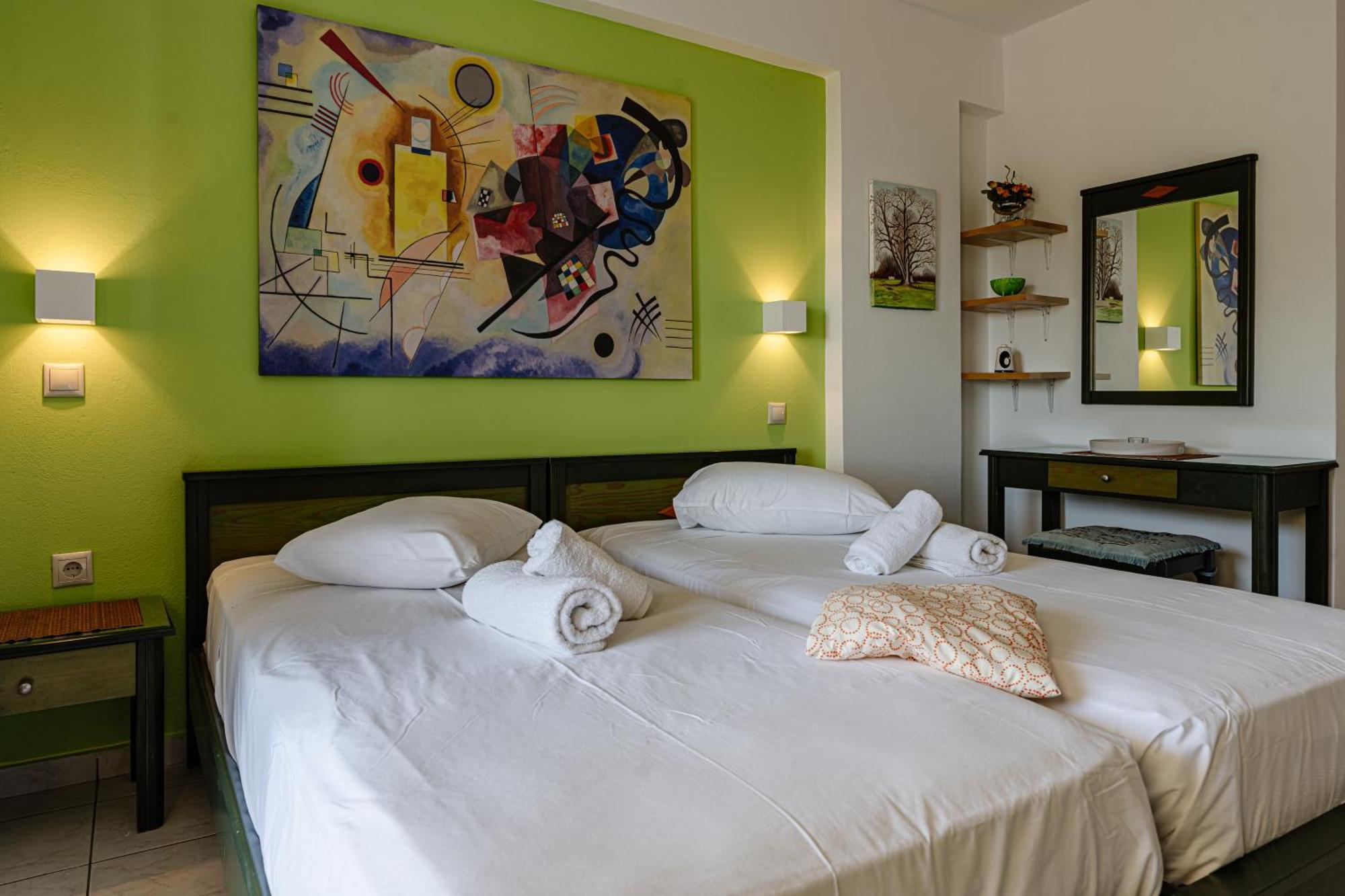 Mandy Seafront Apartment *